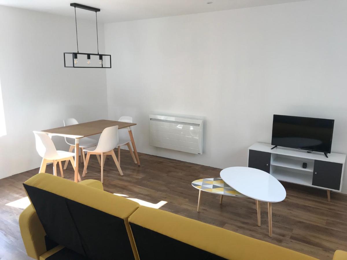 Appartement Calme Et Chaleureux Конкарно Екстер'єр фото