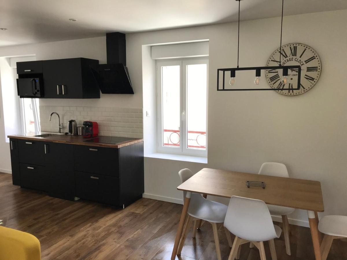 Appartement Calme Et Chaleureux Конкарно Екстер'єр фото