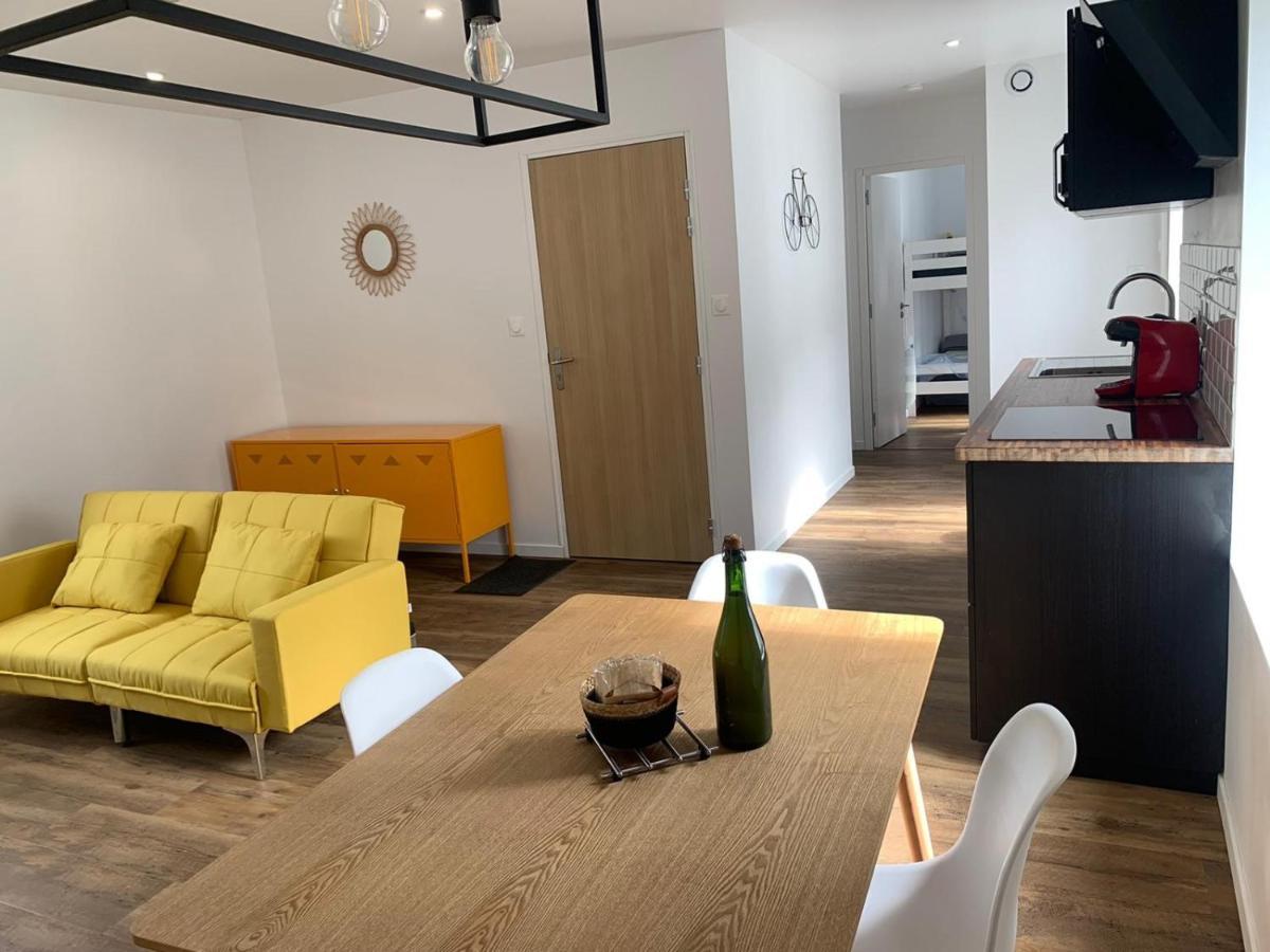 Appartement Calme Et Chaleureux Конкарно Екстер'єр фото